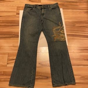 Calvin Klein low rise flared jeans size 8 x 32 lite wash Asia embroidered new